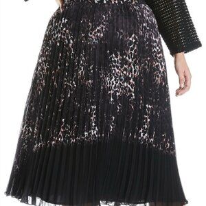 Animal Print Pleated Skirt